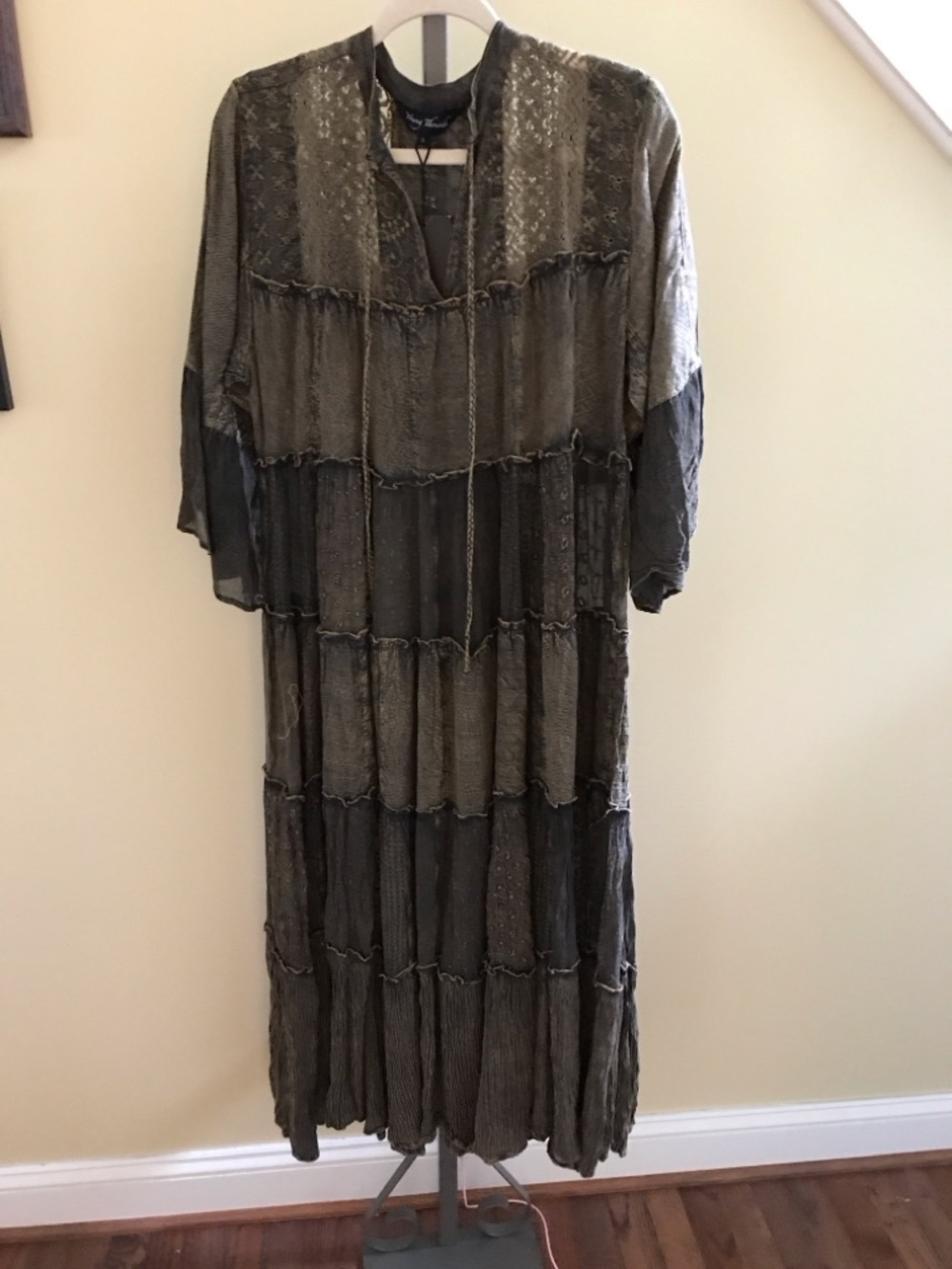 YOUNG THREADS Dress Maxi Brown Black Tiered Lace Embroidered Size Large